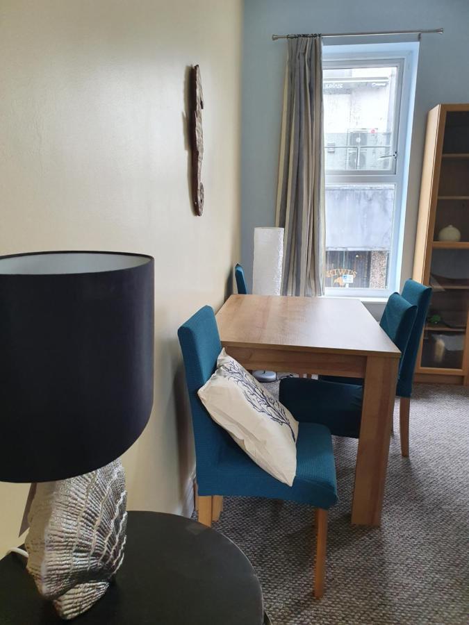 Main Street House Apartment พอร์ตรัช ภายนอก รูปภาพ